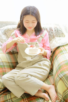 打扑克又疼又叫